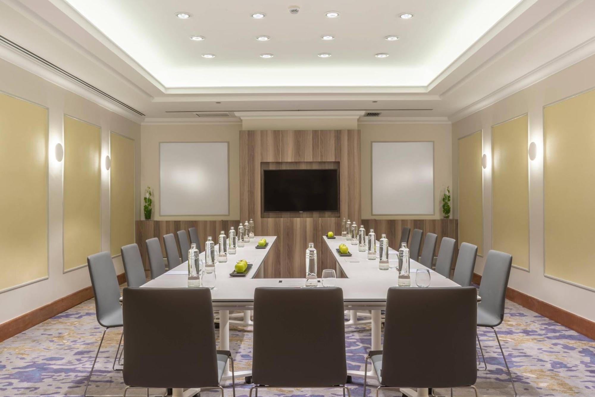 เดเนีย แมริออท ลา เซยา กอล์ฟ รีสอร์ต แอนด์ สปา Hotel ภายนอก รูปภาพ Meeting room